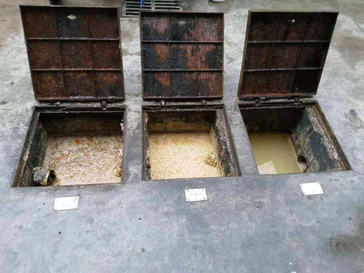 民众镇清理隔油池-污水池清掏